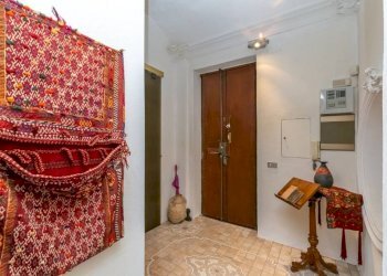 Interno appartamento - Three-room apartment via Carlo Alberto, 44, Torino (neighborhood Centro) - photo 17