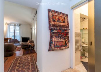 Disimpegno - Three-room apartment via Carlo Alberto, 44, Torino (neighborhood Centro) - photo 6