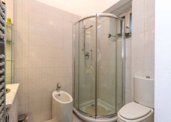 Bagno - Three-room apartment via Carlo Alberto, 44, Torino (neighborhood Centro) - photo 16