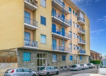 Facciata - Trilocale via Monginevro, 13, Beinasco - foto 3