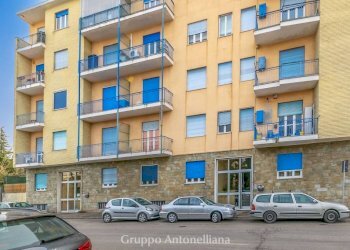 Facciata - Trilocale via Monginevro, 13, Beinasco - foto 4