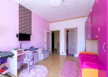 Camera da letto - Trilocale via Monginevro, 13, Beinasco - foto 14