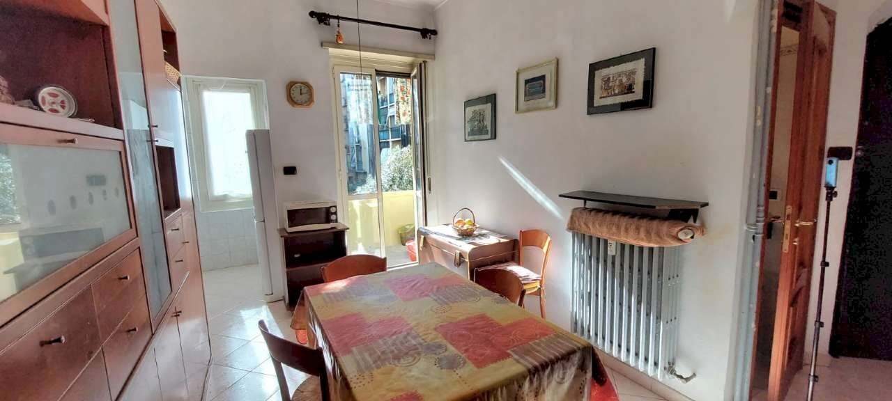 2ecfc27d-3d8c-478f-9af3-bfd1b4d48ad7 - Trilocale via Arona, 27, Torino (zona Campidoglio) - foto 2