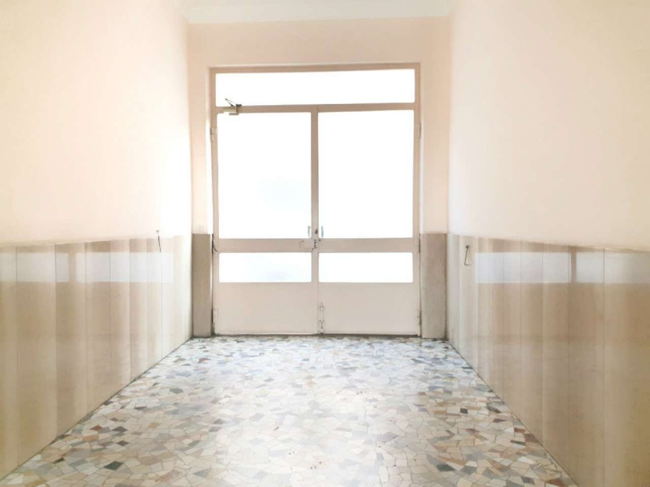 20190911_185833 (FILEminimizer)-01 - Two-room apartment via Monte Nero, 11, Torino (neighborhood Barriera Milano) - photo 2