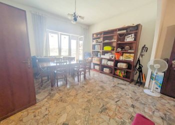 Salone - Appartamento via Antonio Roveggio, frazione Dragona, Roma - foto 8