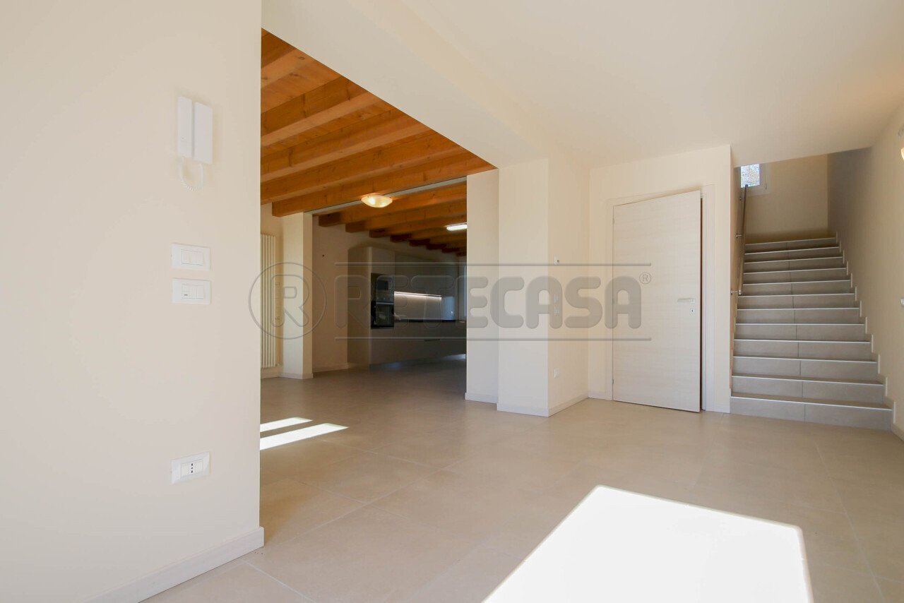 IMG_8137.jpg - Porzione di casa VIA CAPITELLI 23, Pozzoleone - foto 2