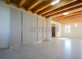 IMG_8143.jpg - Porzione di casa VIA CAPITELLI 23, Pozzoleone - foto 5