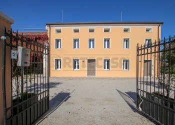 IMG_8174.jpg - Porzione di casa VIA CAPITELLI 23, Pozzoleone - foto 10