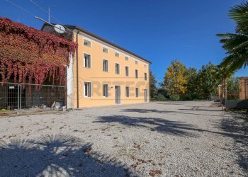 IMG_8168.jpg - Porzione di casa VIA CAPITELLI 23, Pozzoleone - foto 12