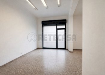 NEGOZIO - Locale Commerciale Via Giovanni Gradenigo 2, Padova - foto 1