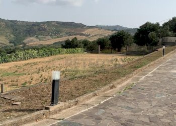 WhatsApp Image 2021-07-17 at 11.23.03 (3).jpeg - Villa via cappuccini, Squillace - foto 3