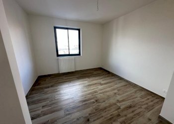 WhatsApp Image 2025-11-03 at 13.00.49 (1).jpeg - Trilocale via trapani rocciola  13, Modica - foto 4