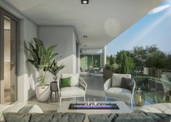 Terrazza_4_mezzo.jpg - Appartamento Via XX Settembre 94, Arona - foto 9