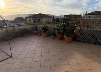 fcc8e466-8364-440a-aec7-f8cd67b03c98.jpg - Appartamento Via Gallico 12, Castelnuovo Magra - foto 2