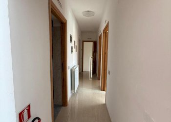 IMG-20251105-WA0009.jpg - Villa Comano - photo 27