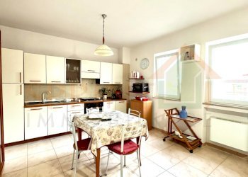 IMG_2364.jpg - Trilocale Monopoli - foto 2