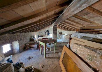 20250117_144252.jpg - Casa semi indipendente PORCHIANO, Amelia - foto 12