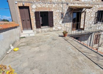 20250331_152017.jpg - Casa semi indipendente PORCHIANO, Amelia - foto 27