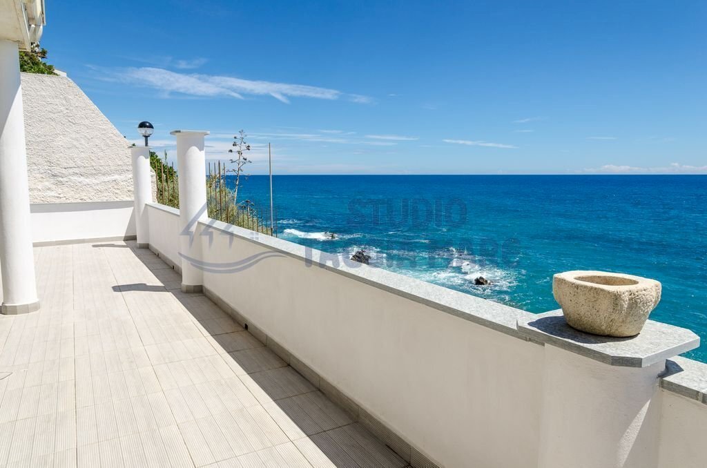 SOeWqBLA.jpg - Appartamento Strada Statale 1, Cipressa - foto 1