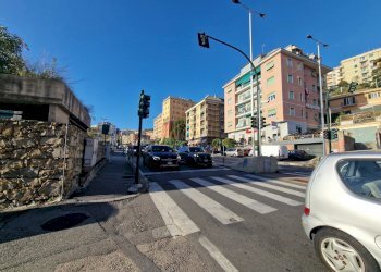 zona.jpg - Box Via della Piazzetta 4 R, Genova (zona San Martino) - foto 6