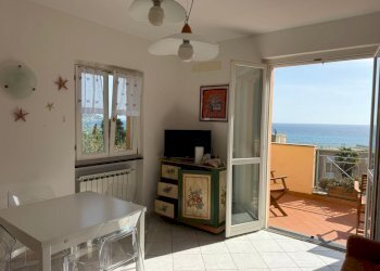 12.jpg - Bilocale Via Divina Provvidenza, Diano Marina - foto 18