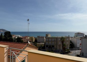 18.jpg - Bilocale Via Divina Provvidenza, Diano Marina - foto 23