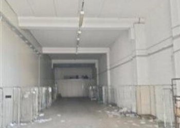 1.jpg - Locale Commerciale all'asta Via Valletta San Cristoforo C, Savona - foto 2