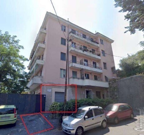2.jpg - Two-room apartment at auction Via Stefano Castagnola 12F, Genova (neighborhood Sturla) - photo 1
