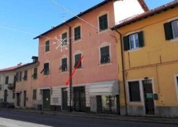 8.jpg - Mansarda all'asta Corso Trento e Trieste 174, Ronco Scrivia - foto 1