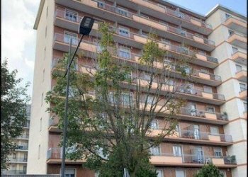 2.jpg - Quadrilocale Piazza Papa Giovanni XXIII 8, Grugliasco - foto 1