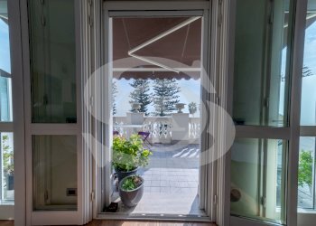 attico-15.jpg - Attico Via Sant'Ampelio snc, Bordighera - foto 4