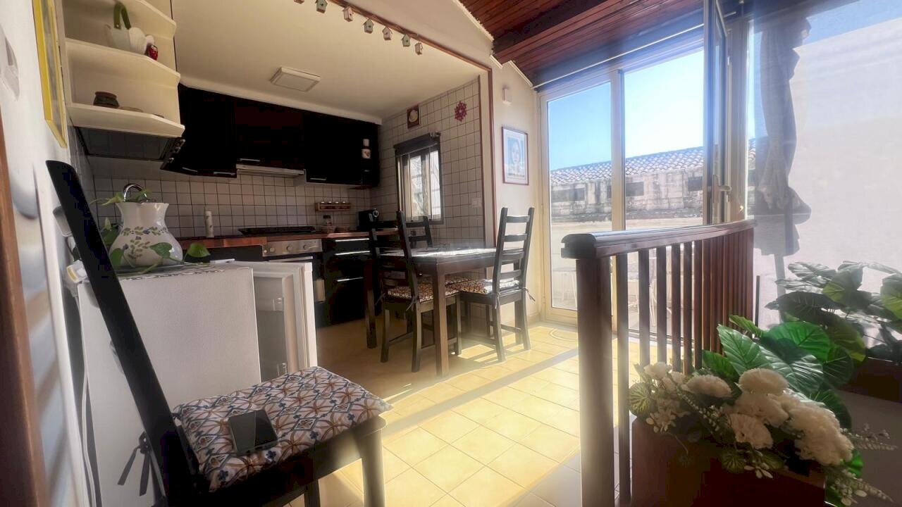 WhatsApp Image 2025-11-05 at 09.16.00 (2).jpeg - Three-room apartment Catania - photo 1