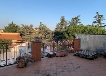 WhatsApp Image 2025-06-28 at 08.29.30 (1).jpeg - Independent house Tremestieri Etneo - photo 4