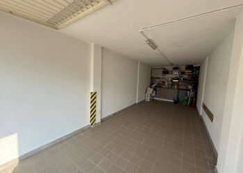 WhatsApp Image 2025-07-05 at 11.23.18 (2).jpg - Box Via Giovanni Trossarelli 47R, Genova (zona Struppa) - foto 3