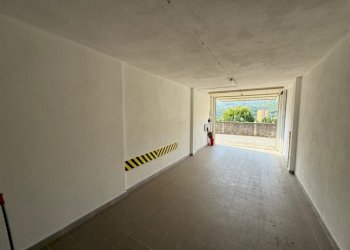 WhatsApp Image 2025-07-05 at 11.23.18 (3).jpg - Box Via Giovanni Trossarelli 47R, Genova (zona Struppa) - foto 4