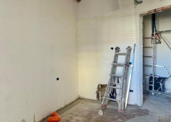 WhatsApp Image 2025-11-05 at 12.02.12.jpeg - Trilocale Via Olivuzzo, Firenze - foto 15