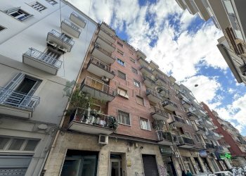 IMG_9071.JPG - Locale Commerciale via sagarriga visconti  88, Bari - foto 15