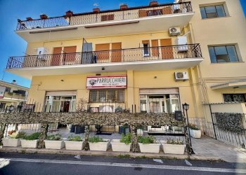 1.jpeg - Locale Commerciale Via di Colle Fiorito 92, Guidonia Montecelio - foto 1