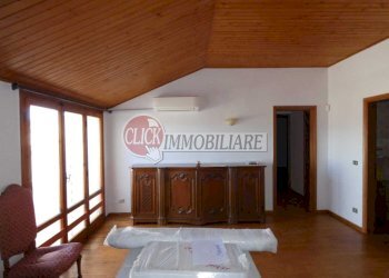 P1090570.JPG - Quadrilocale Borgo San Lorenzo - foto 3