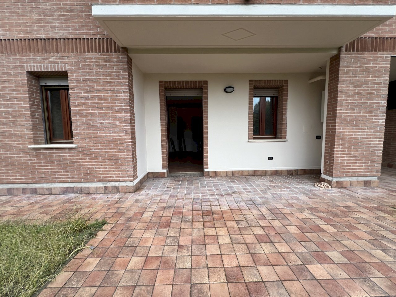 IMG_3711.JPG - Quadrilocale Reggio nell'Emilia - foto 2