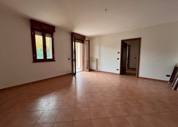 IMG_3688.jpg - Quadrilocale Reggio nell'Emilia - foto 5