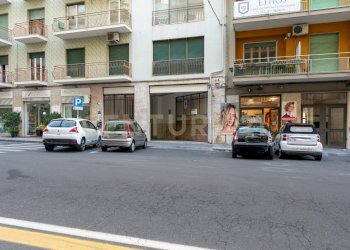 Garage Leopardi (4).jpg - Box Via Giacomo Leopardi 119, Catania - foto 4