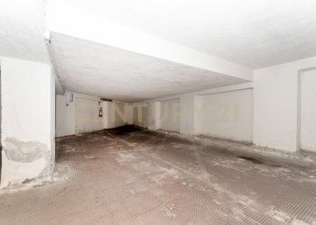 Garage Leopardi (29).jpg - Box Via Giacomo Leopardi 119, Catania - foto 24