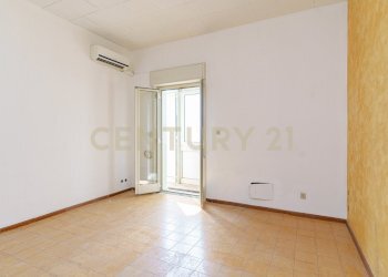 DSC06855.jpg - Appartamento Piazza Umberto I 12, Motta Sant'Anastasia - foto 7