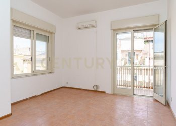 DSC06859.jpg - Appartamento Piazza Umberto I 12, Motta Sant'Anastasia - foto 8