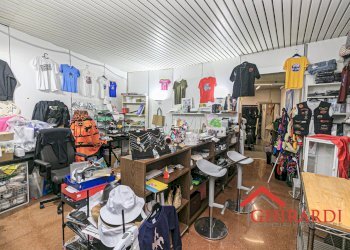 2.0 LOCALE.jpg - Abbigliamento - Intimo VICO CAMPETTO   3/5 R, Genova - foto 4