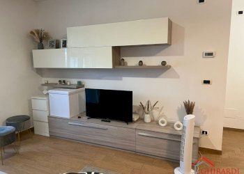 2.5 soggiorno.jpg - Appartamento VIA LUIGI CIBRARIO  33, Genova - foto 7