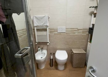 5.1 bagno.jpg - Appartamento VIA LUIGI CIBRARIO  33, Genova - foto 18