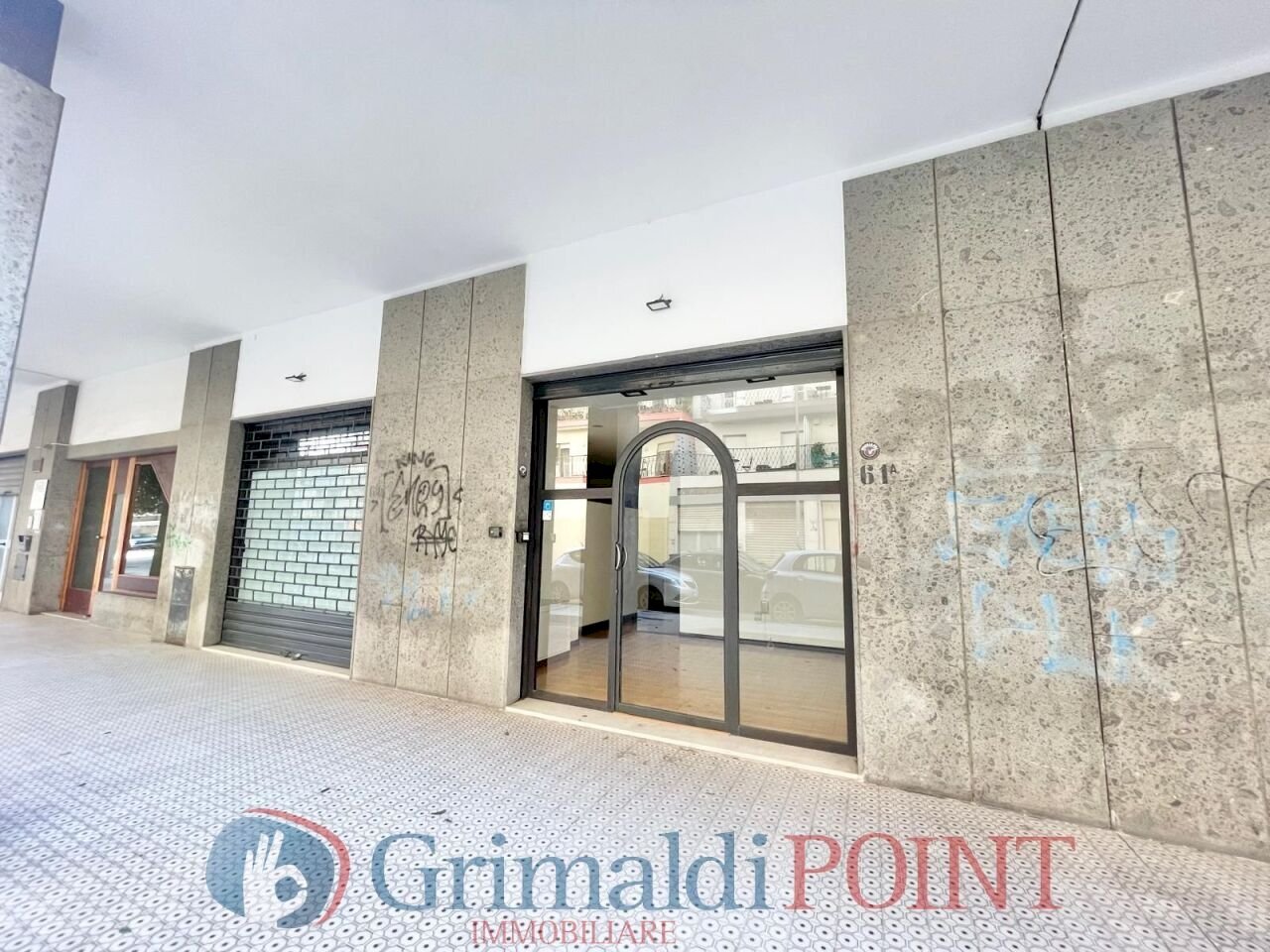 IMG-20251105-WA0002_risultato.jpg - Locale Commerciale Via G. D'Annunzio 61, Lecce - foto 3