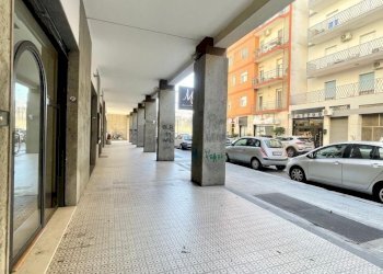 IMG-20251105-WA0016_risultato.jpg - Locale Commerciale Via G. D'Annunzio 61, Lecce - foto 15